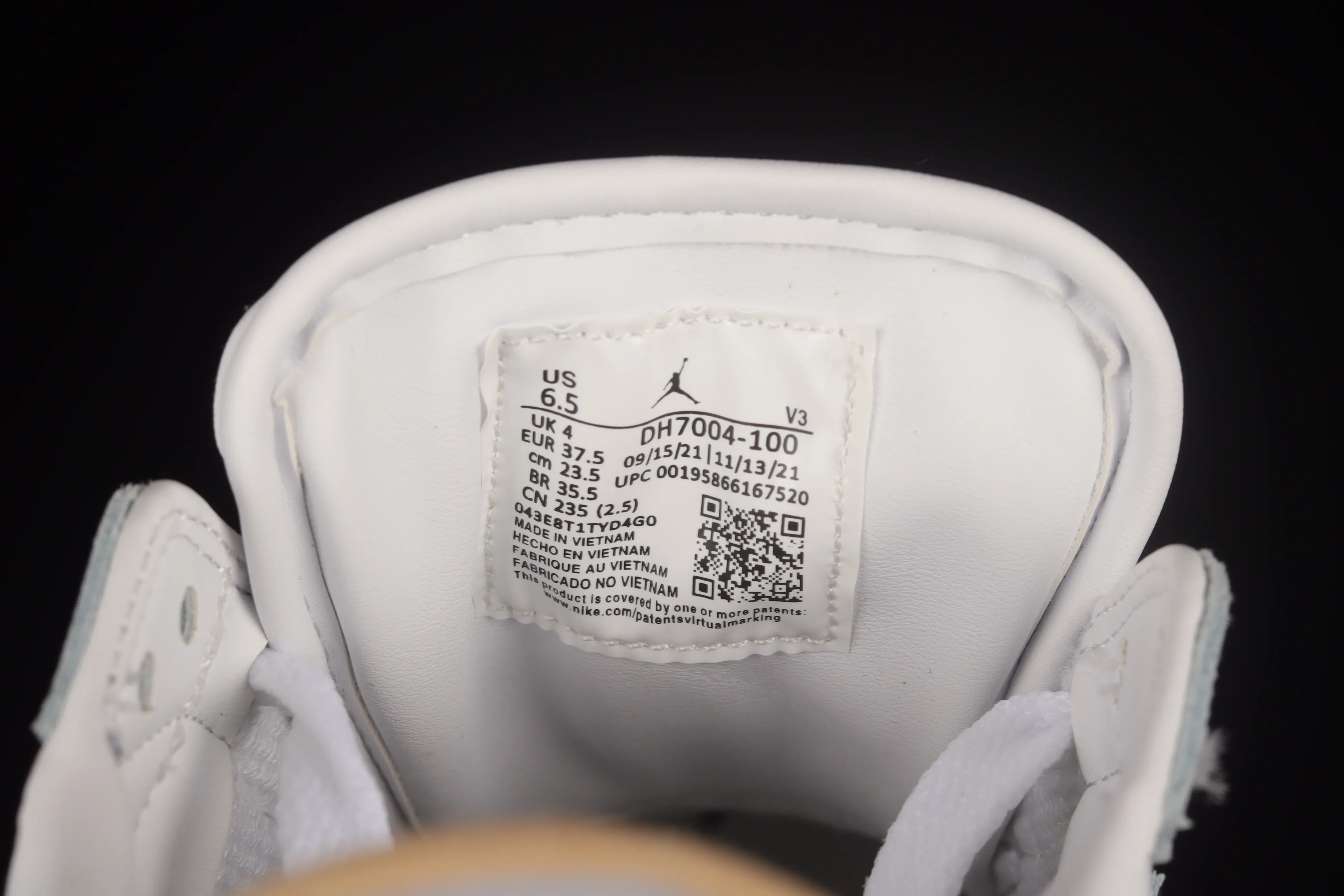 All categories Air Jordan Jordan series basketball shoes Air Jordan 1 Low Air Jordan 1 Elevate Low SE "Wolf Grey" Little AJ thick-soled retro basketball shoes DH7004-100